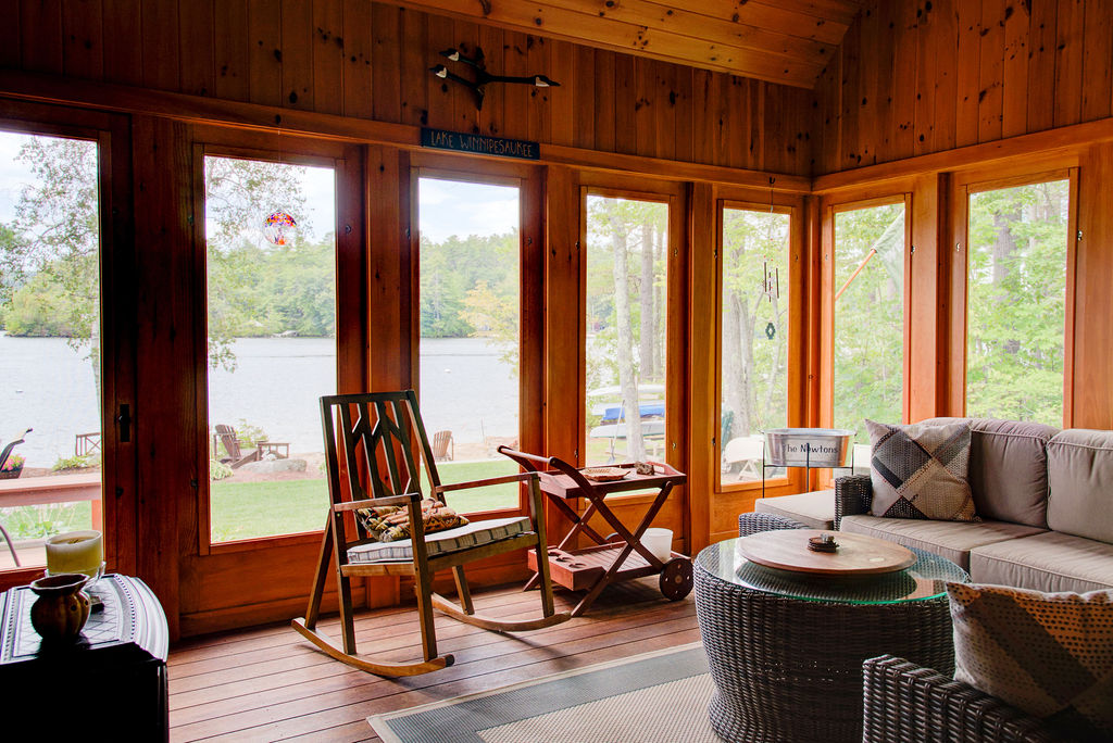 Lakeside Cabin kitchen